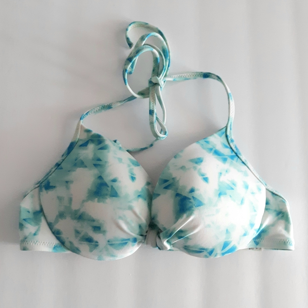 PINK Victoria's Secret Aqua and White Bikini Top